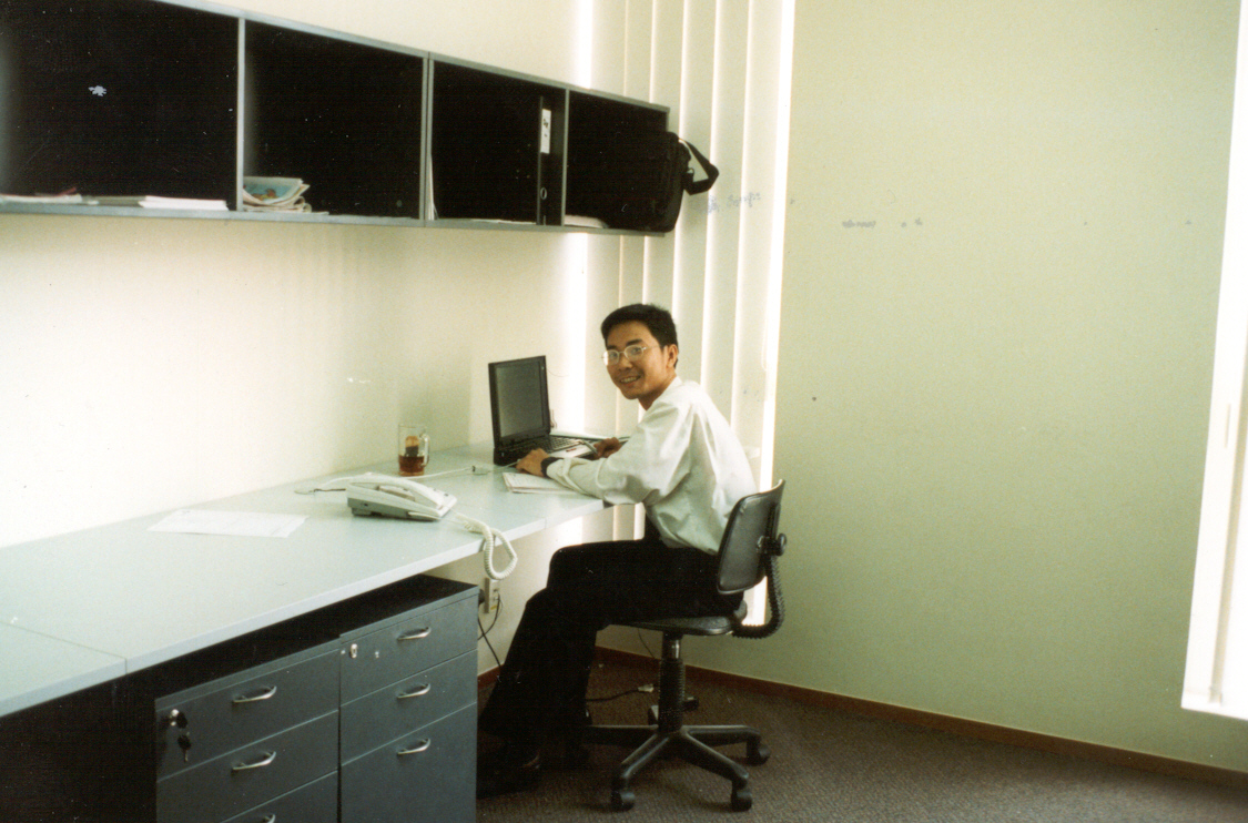 Sonj.jpg (494171 bytes)